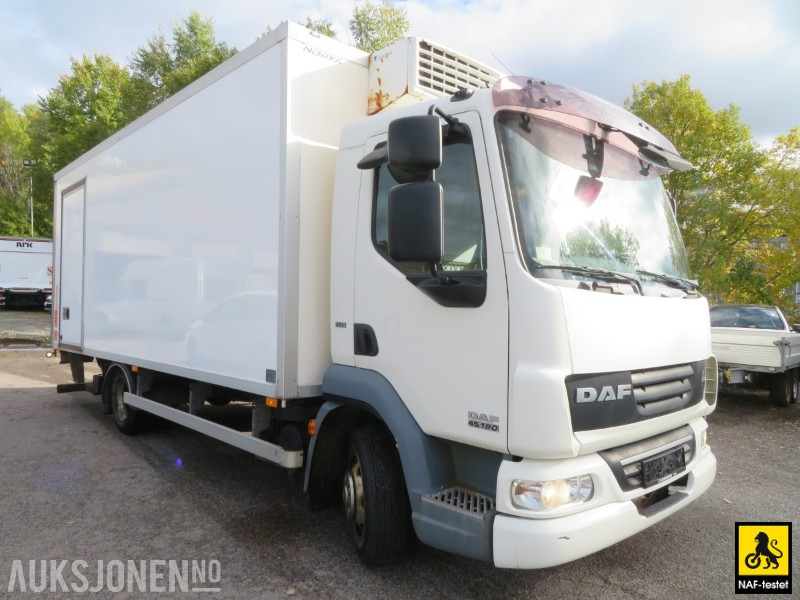 2011 DAF LF 45-180 FA kjølebil med Thermo King V-500 MAX kjøleaggregat - Umpikori kuorma-auto: kuva 2011 DAF LF 45-180 FA kjølebil med Thermo King V-500 MAX kjøleaggregat - Umpikori kuorma-auto 2011 DAF LF 45-180 FA kjølebil med Thermo King V-500 MAX kjøleaggregat - Umpikori kuorma-auto: kuva 2011 DAF LF 45-180 FA kjølebil med Thermo King V-500 MAX kjøleaggregat - Umpikori kuorma-auto