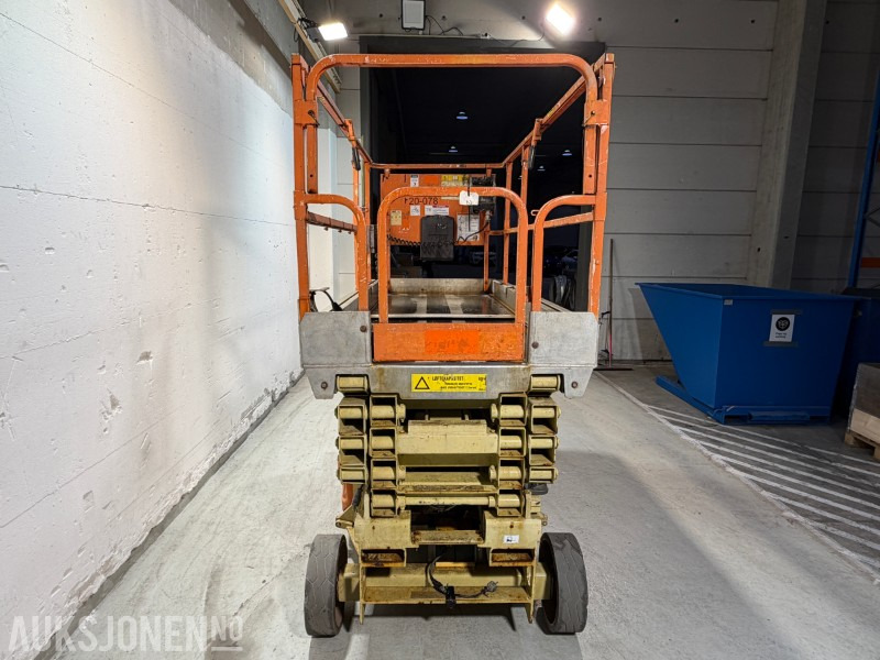 2011 JLG 3246ES Sakselift 11,68 m – 315 timer - Henkilönostin: kuva 2011 JLG 3246ES Sakselift 11,68 m – 315 timer - Henkilönostin 2011 JLG 3246ES Sakselift 11,68 m – 315 timer - Henkilönostin: kuva 2011 JLG 3246ES Sakselift 11,68 m – 315 timer - Henkilönostin
