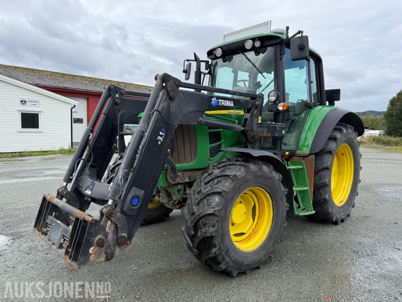 2011 John Deere 6230 Premium 40 km - Traktori: kuva 2011 John Deere 6230 Premium 40 km - Traktori 2011 John Deere 6230 Premium 40 km - Traktori: kuva 2011 John Deere 6230 Premium 40 km - Traktori