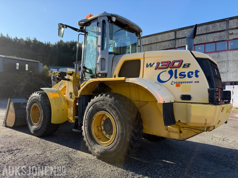 2011 New Holland W130B hjullaster – kun 3 580 timer - Pyöräkuormaaja: kuva  2011 New Holland W130B hjullaster – kun 3 580 timer - Pyöräkuormaaja 2011 New Holland W130B hjullaster – kun 3 580 timer - Pyöräkuormaaja: kuva  2011 New Holland W130B hjullaster – kun 3 580 timer - Pyöräkuormaaja