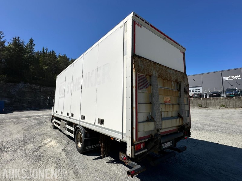 2011 Volvo FL-290 Skapbil med sideåpning Repobjekt, 301362km - Umpikori kuorma-auto: kuva 2011 Volvo FL-290 Skapbil med sideåpning Repobjekt, 301362km - Umpikori kuorma-auto 2011 Volvo FL-290 Skapbil med sideåpning Repobjekt, 301362km - Umpikori kuorma-auto: kuva 2011 Volvo FL-290 Skapbil med sideåpning Repobjekt, 301362km - Umpikori kuorma-auto