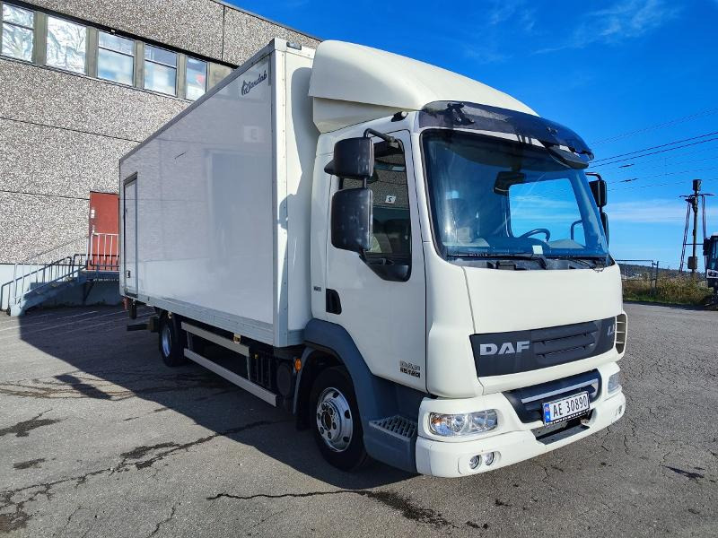 2012 DAF LF 45.180 / Zepro 1500 løftelem / Sidedør på skap - Umpikori kuorma-auto: kuva 2012 DAF LF 45.180 / Zepro 1500 løftelem / Sidedør på skap - Umpikori kuorma-auto 2012 DAF LF 45.180 / Zepro 1500 løftelem / Sidedør på skap - Umpikori kuorma-auto: kuva 2012 DAF LF 45.180 / Zepro 1500 løftelem / Sidedør på skap - Umpikori kuorma-auto