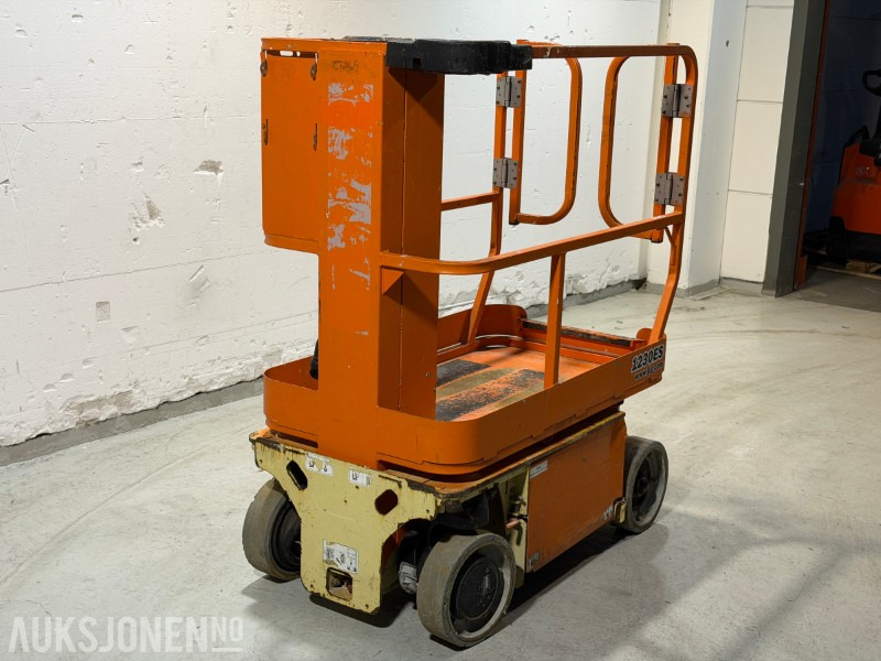 2013 JLG 1230ES Elektrisk mastelift med 5,6 m arbeidshøyde - Henkilönostin: kuva 2013 JLG 1230ES Elektrisk mastelift med 5,6 m arbeidshøyde - Henkilönostin 2013 JLG 1230ES Elektrisk mastelift med 5,6 m arbeidshøyde - Henkilönostin: kuva 2013 JLG 1230ES Elektrisk mastelift med 5,6 m arbeidshøyde - Henkilönostin