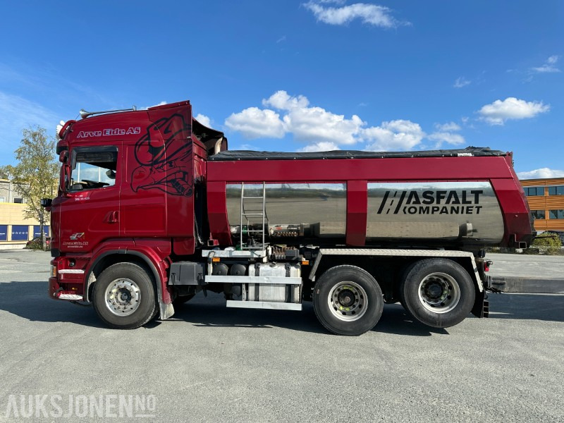 2013 Scania R500 tippbil med asfaltbalje og tippkasse - Brøyterigget - Euro 5 - Kippiauto kuorma-auto: kuva 2013 Scania R500 tippbil med asfaltbalje og tippkasse - Brøyterigget - Euro 5 - Kippiauto kuorma-auto 2013 Scania R500 tippbil med asfaltbalje og tippkasse - Brøyterigget - Euro 5 - Kippiauto kuorma-auto: kuva 2013 Scania R500 tippbil med asfaltbalje og tippkasse - Brøyterigget - Euro 5 - Kippiauto kuorma-auto