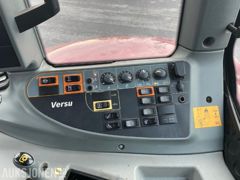 2013 Valtra T213 traktor m/brøyteplate. - Traktori: kuva 2013 Valtra T213 traktor m/brøyteplate. - Traktori 2013 Valtra T213 traktor m/brøyteplate. - Traktori: kuva 2013 Valtra T213 traktor m/brøyteplate. - Traktori