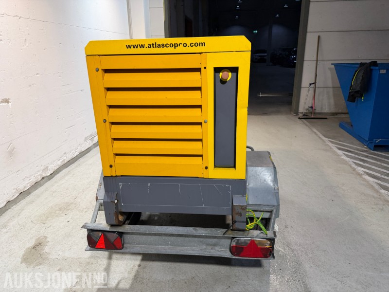 2014 Atlas Copco QAS 20 TR tilhengermontert aggregat - 20 KVA / 16 kW - Rakennustarvikkeet: kuva 2014 Atlas Copco QAS 20 TR tilhengermontert aggregat - 20 KVA / 16 kW - Rakennustarvikkeet 2014 Atlas Copco QAS 20 TR tilhengermontert aggregat - 20 KVA / 16 kW - Rakennustarvikkeet: kuva 2014 Atlas Copco QAS 20 TR tilhengermontert aggregat - 20 KVA / 16 kW - Rakennustarvikkeet