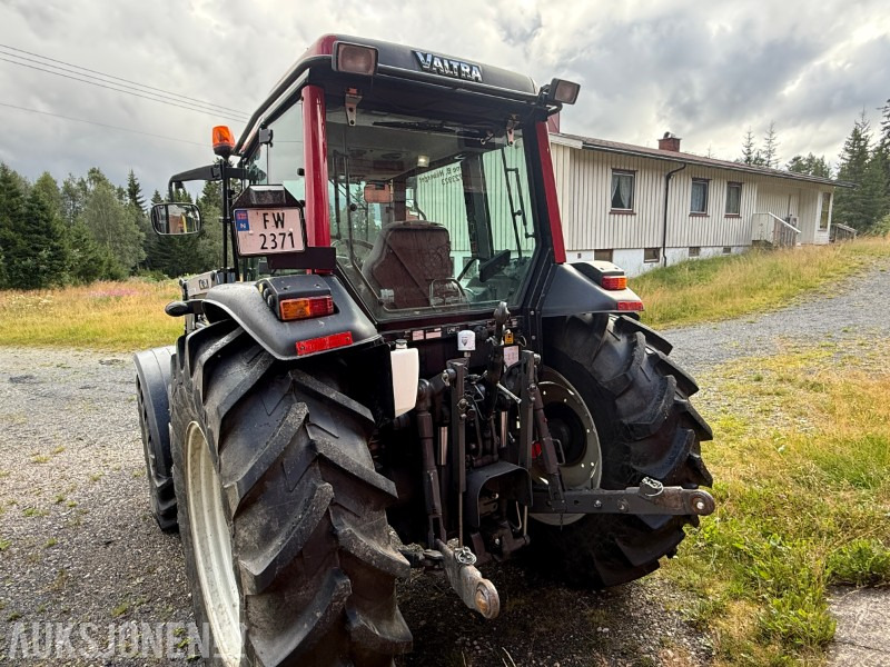 2014 Valtra A93 H - Laster - Pallegaffel - 1580t - MVA FRI!! - Traktori: kuva 2014 Valtra A93 H - Laster - Pallegaffel - 1580t - MVA FRI!! - Traktori 2014 Valtra A93 H - Laster - Pallegaffel - 1580t - MVA FRI!! - Traktori: kuva 2014 Valtra A93 H - Laster - Pallegaffel - 1580t - MVA FRI!! - Traktori