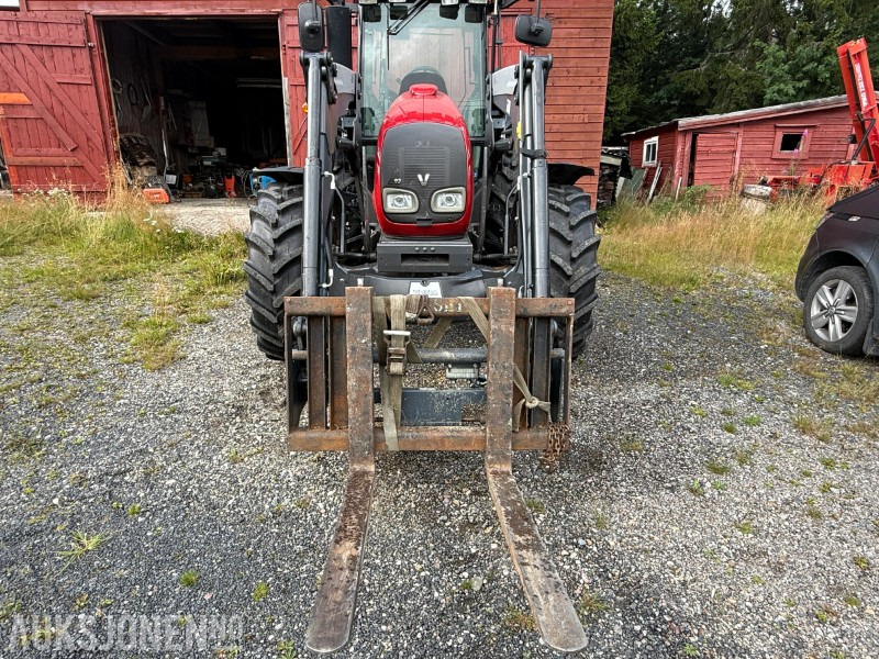 2014 Valtra A93 H - Laster - Pallegaffel - 1580t - MVA FRI!! - Traktori: kuva 2014 Valtra A93 H - Laster - Pallegaffel - 1580t - MVA FRI!! - Traktori 2014 Valtra A93 H - Laster - Pallegaffel - 1580t - MVA FRI!! - Traktori: kuva 2014 Valtra A93 H - Laster - Pallegaffel - 1580t - MVA FRI!! - Traktori