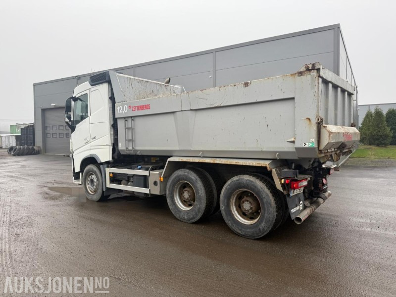2015 VOLVO FH540 6X4 Euro6 TIPPBIL SERVICEHISTORIKK ZETTERBERG PÅBYGG. - Kippiauto kuorma-auto: kuva 2015 VOLVO FH540 6X4 Euro6 TIPPBIL SERVICEHISTORIKK ZETTERBERG PÅBYGG. - Kippiauto kuorma-auto 2015 VOLVO FH540 6X4 Euro6 TIPPBIL SERVICEHISTORIKK ZETTERBERG PÅBYGG. - Kippiauto kuorma-auto: kuva 2015 VOLVO FH540 6X4 Euro6 TIPPBIL SERVICEHISTORIKK ZETTERBERG PÅBYGG. - Kippiauto kuorma-auto
