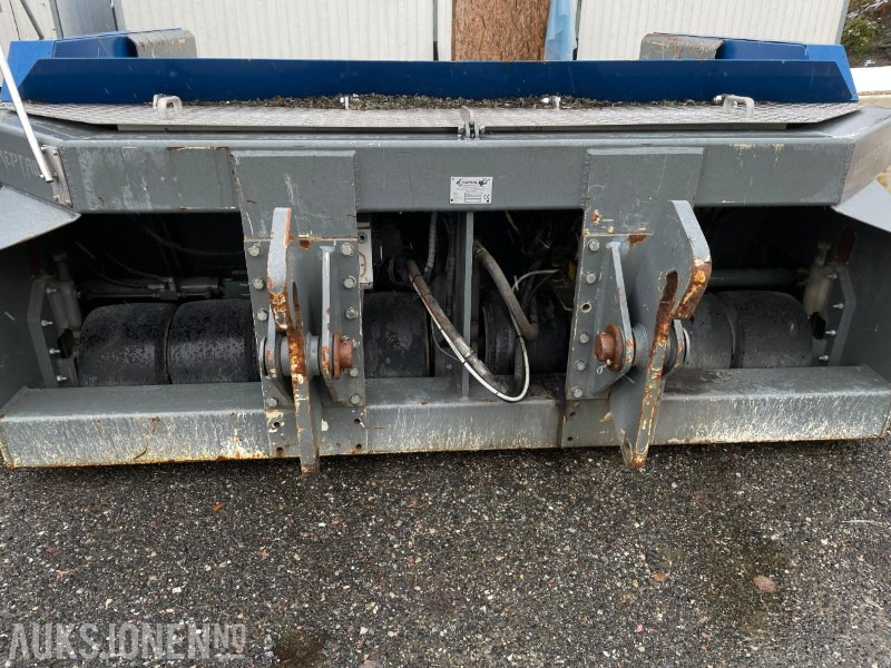 2016 Reptail-MM asfalt/grusutlegger med 3D-maskinstyring - Rakennustarvikkeet: kuva 2016 Reptail-MM asfalt/grusutlegger med 3D-maskinstyring - Rakennustarvikkeet 2016 Reptail-MM asfalt/grusutlegger med 3D-maskinstyring - Rakennustarvikkeet: kuva 2016 Reptail-MM asfalt/grusutlegger med 3D-maskinstyring - Rakennustarvikkeet