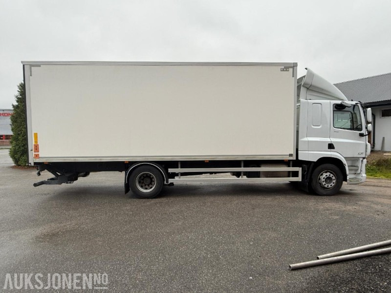 2017 DAF CF 310 SKAPBIL M/FULL SIDEÅPNING 18 PALLER SERVICEHISTORIKK. - Umpikori kuorma-auto: kuva 2017 DAF CF 310 SKAPBIL M/FULL SIDEÅPNING 18 PALLER SERVICEHISTORIKK. - Umpikori kuorma-auto 2017 DAF CF 310 SKAPBIL M/FULL SIDEÅPNING 18 PALLER SERVICEHISTORIKK. - Umpikori kuorma-auto: kuva 2017 DAF CF 310 SKAPBIL M/FULL SIDEÅPNING 18 PALLER SERVICEHISTORIKK. - Umpikori kuorma-auto