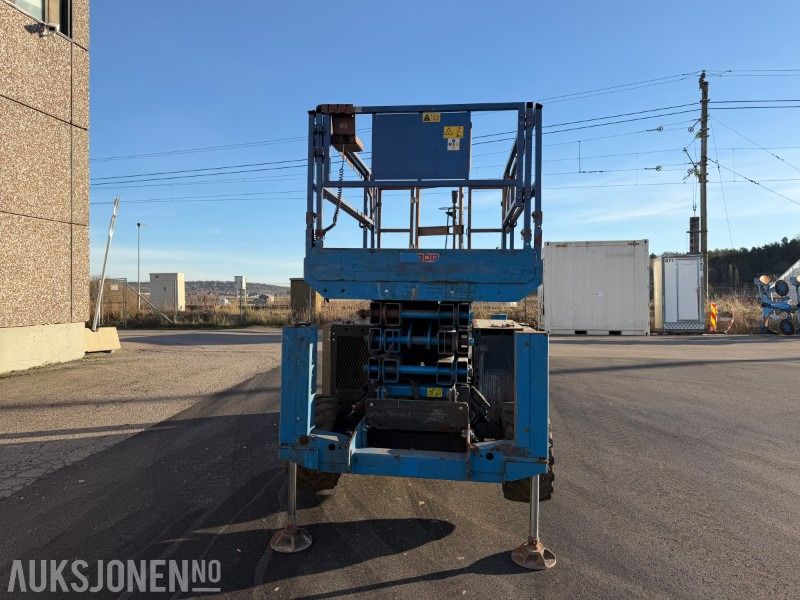 2017 Genie GS3369 RT terrenggående sakselift - 12 m arbeidshøyde - Henkilönostin: kuva 2017 Genie GS3369 RT terrenggående sakselift - 12 m arbeidshøyde - Henkilönostin 2017 Genie GS3369 RT terrenggående sakselift - 12 m arbeidshøyde - Henkilönostin: kuva 2017 Genie GS3369 RT terrenggående sakselift - 12 m arbeidshøyde - Henkilönostin
