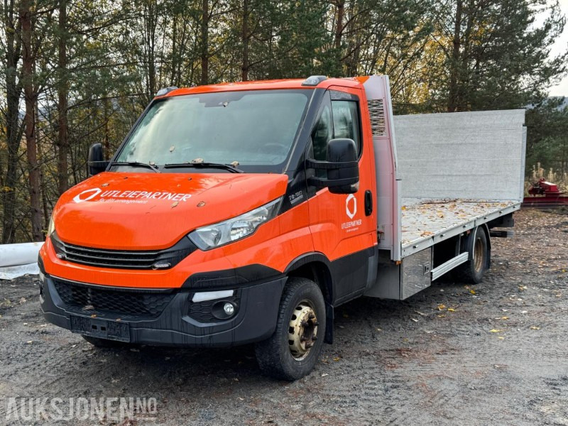 2017 Iveco Daily planbil med bakløfter - Lava-kuorma-auto: kuva 2017 Iveco Daily planbil med bakløfter - Lava-kuorma-auto 2017 Iveco Daily planbil med bakløfter - Lava-kuorma-auto: kuva 2017 Iveco Daily planbil med bakløfter - Lava-kuorma-auto
