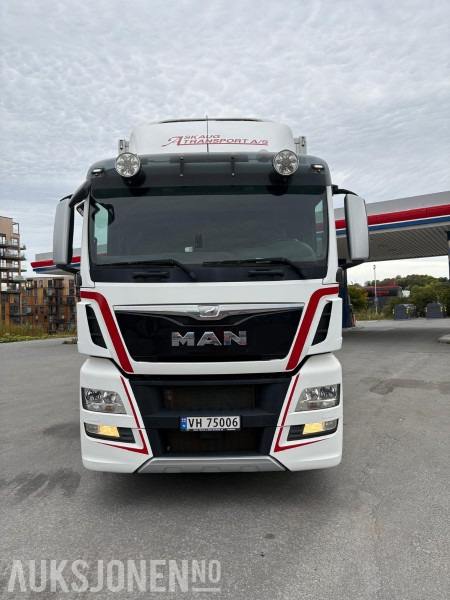 2017 MAN TGX 26.560 6x2 skapbil - kjøl/frys - Umpikori kuorma-auto: kuva 2017 MAN TGX 26.560 6x2 skapbil - kjøl/frys - Umpikori kuorma-auto 2017 MAN TGX 26.560 6x2 skapbil - kjøl/frys - Umpikori kuorma-auto: kuva 2017 MAN TGX 26.560 6x2 skapbil - kjøl/frys - Umpikori kuorma-auto