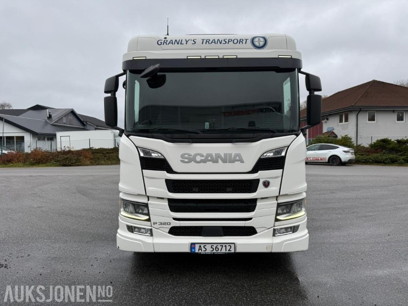 2018 Scania P 320 KRANBIL M/PLAN HIAB XS099 KRAN SERVICEHISTORIKK. - Nosturiauto: kuva 2018 Scania P 320 KRANBIL M/PLAN HIAB XS099 KRAN SERVICEHISTORIKK. - Nosturiauto 2018 Scania P 320 KRANBIL M/PLAN HIAB XS099 KRAN SERVICEHISTORIKK. - Nosturiauto: kuva 2018 Scania P 320 KRANBIL M/PLAN HIAB XS099 KRAN SERVICEHISTORIKK. - Nosturiauto