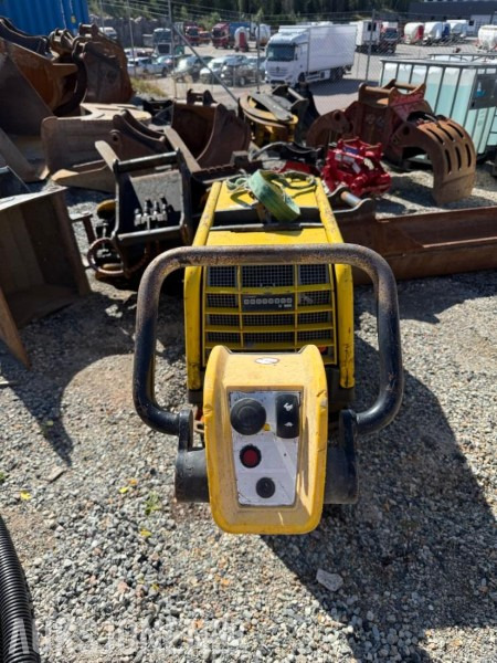 2018 Wacker Neuson DPU80 vibroplate / 771kg - Jyrä: kuva 2018 Wacker Neuson DPU80 vibroplate / 771kg - Jyrä 2018 Wacker Neuson DPU80 vibroplate / 771kg - Jyrä: kuva 2018 Wacker Neuson DPU80 vibroplate / 771kg - Jyrä