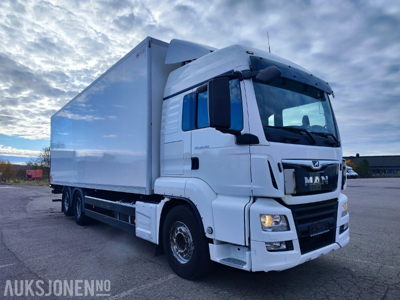 2019 MAN TGS 26.350 • Skapbil med sideåpning og Zepro lift • Euro 6 • 5500 mm akselavstand - Umpikori kuorma-auto: kuva 2019 MAN TGS 26.350 • Skapbil med sideåpning og Zepro lift • Euro 6 • 5500 mm akselavstand - Umpikori kuorma-auto 2019 MAN TGS 26.350 • Skapbil med sideåpning og Zepro lift • Euro 6 • 5500 mm akselavstand - Umpikori kuorma-auto: kuva 2019 MAN TGS 26.350 • Skapbil med sideåpning og Zepro lift • Euro 6 • 5500 mm akselavstand - Umpikori kuorma-auto