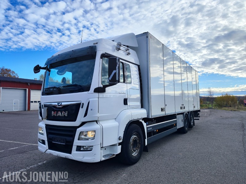2019 MAN TGS 26.350 • Skapbil med sideåpning og Zepro lift • Euro 6 • 5500 mm akselavstand - Umpikori kuorma-auto: kuva 2019 MAN TGS 26.350 • Skapbil med sideåpning og Zepro lift • Euro 6 • 5500 mm akselavstand - Umpikori kuorma-auto 2019 MAN TGS 26.350 • Skapbil med sideåpning og Zepro lift • Euro 6 • 5500 mm akselavstand - Umpikori kuorma-auto: kuva 2019 MAN TGS 26.350 • Skapbil med sideåpning og Zepro lift • Euro 6 • 5500 mm akselavstand - Umpikori kuorma-auto