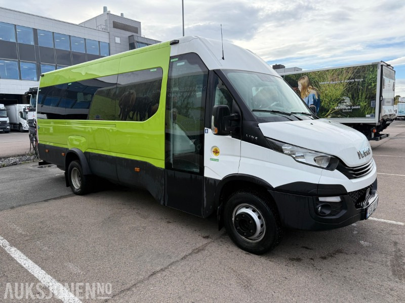 2020 Iveco Daily gass minibuss, luftfjæring, automat, 17 seter, lav km, ekstra seter, tilhengerfeste - Minibussi, Pikkubussi: kuva 2020 Iveco Daily gass minibuss, luftfjæring, automat, 17 seter, lav km, ekstra seter, tilhengerfeste - Minibussi, Pikkubussi 2020 Iveco Daily gass minibuss, luftfjæring, automat, 17 seter, lav km, ekstra seter, tilhengerfeste - Minibussi, Pikkubussi: kuva 2020 Iveco Daily gass minibuss, luftfjæring, automat, 17 seter, lav km, ekstra seter, tilhengerfeste - Minibussi, Pikkubussi