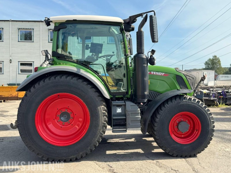 2022 Fendt 314 Vario DP 152 hk | serviceavtale | trinnløs girkasse | 12" FendtONE terminal | forakselfjæring | luftbrems - Traktori: kuva 2022 Fendt 314 Vario DP 152 hk | serviceavtale | trinnløs girkasse | 12" FendtONE terminal | forakselfjæring | luftbrems - Traktori 2022 Fendt 314 Vario DP 152 hk | serviceavtale | trinnløs girkasse | 12" FendtONE terminal | forakselfjæring | luftbrems - Traktori: kuva 2022 Fendt 314 Vario DP 152 hk | serviceavtale | trinnløs girkasse | 12" FendtONE terminal | forakselfjæring | luftbrems - Traktori