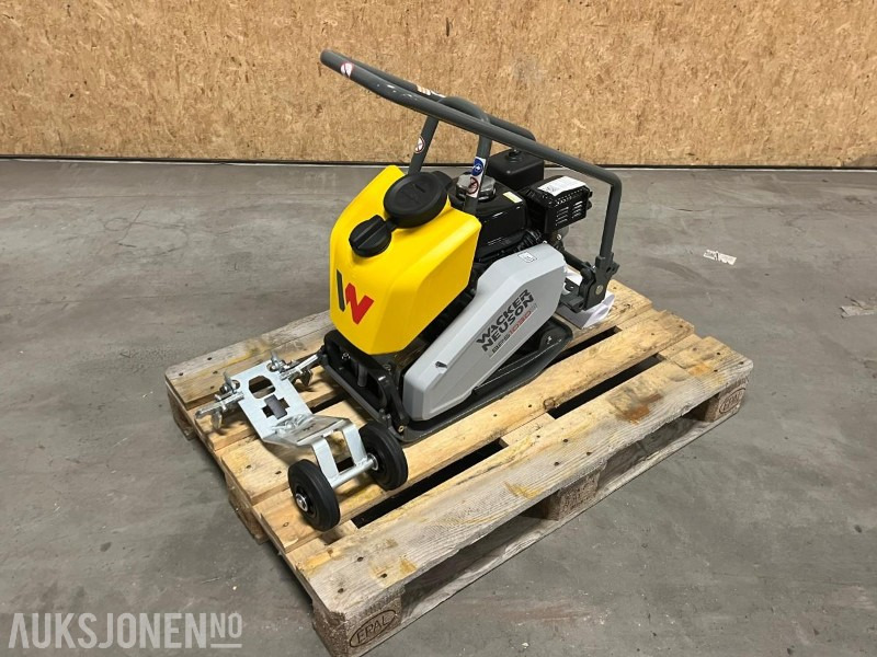 2022 Wacker vibroplate BPS1030Aw 56kg - ikke brukt! - Jyrä: kuva 2022 Wacker vibroplate BPS1030Aw 56kg - ikke brukt! - Jyrä 2022 Wacker vibroplate BPS1030Aw 56kg - ikke brukt! - Jyrä: kuva 2022 Wacker vibroplate BPS1030Aw 56kg - ikke brukt! - Jyrä
