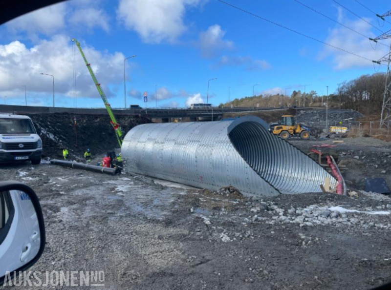 2023 Kulvert/gangtunnel undergang for kryssing av vei eller jernbane - Ligger nå demontert. - Rakennustarvikkeet: kuva 2023 Kulvert/gangtunnel undergang for kryssing av vei eller jernbane - Ligger nå demontert. - Rakennustarvikkeet 2023 Kulvert/gangtunnel undergang for kryssing av vei eller jernbane - Ligger nå demontert. - Rakennustarvikkeet: kuva 2023 Kulvert/gangtunnel undergang for kryssing av vei eller jernbane - Ligger nå demontert. - Rakennustarvikkeet
