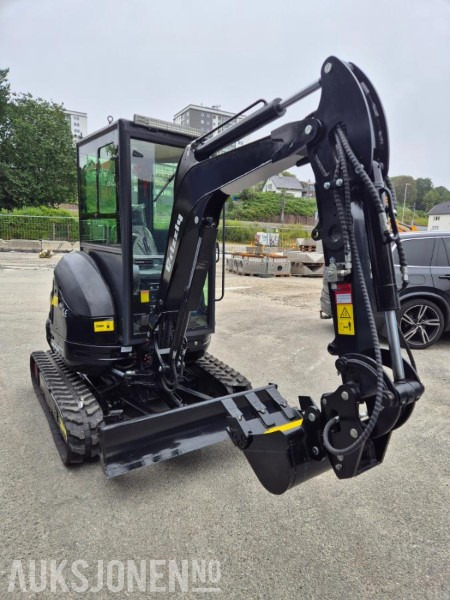 2025 Andre Grizzly Z25 Zerotail m/Hytte & Teleskopunderstell - Minikuormaaja: kuva 2025 Andre Grizzly Z25 Zerotail m/Hytte & Teleskopunderstell - Minikuormaaja 2025 Andre Grizzly Z25 Zerotail m/Hytte & Teleskopunderstell - Minikuormaaja: kuva 2025 Andre Grizzly Z25 Zerotail m/Hytte & Teleskopunderstell - Minikuormaaja