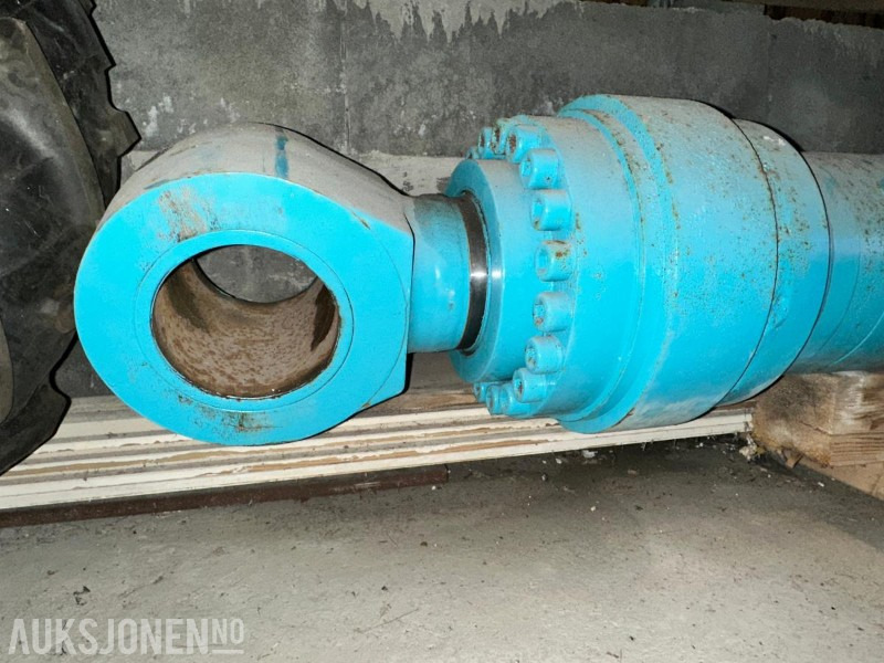 Kobelco - Hydraulikksylinder til Kobelco 380LC - Rakennustarvikkeet: kuva Kobelco - Hydraulikksylinder til Kobelco 380LC - Rakennustarvikkeet Kobelco - Hydraulikksylinder til Kobelco 380LC - Rakennustarvikkeet: kuva Kobelco - Hydraulikksylinder til Kobelco 380LC - Rakennustarvikkeet