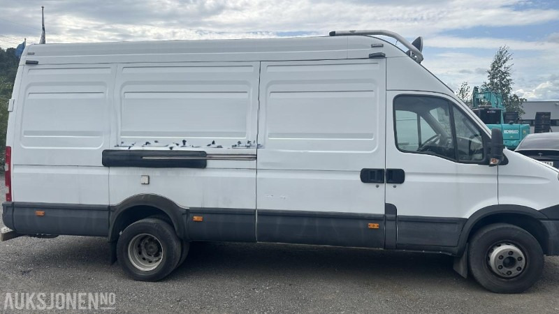 2013 Iveco Daily 3.0 170hk Spylebil | Komplett høytrykksrigg | Innredning | Lav km. - Kunnallis-/ Erikoisajoneuvot: kuva 2013 Iveco Daily 3.0 170hk Spylebil | Komplett høytrykksrigg | Innredning | Lav km. - Kunnallis-/ Erikoisajoneuvot 2013 Iveco Daily 3.0 170hk Spylebil | Komplett høytrykksrigg | Innredning | Lav km. - Kunnallis-/ Erikoisajoneuvot: kuva 2013 Iveco Daily 3.0 170hk Spylebil | Komplett høytrykksrigg | Innredning | Lav km. - Kunnallis-/ Erikoisajoneuvot