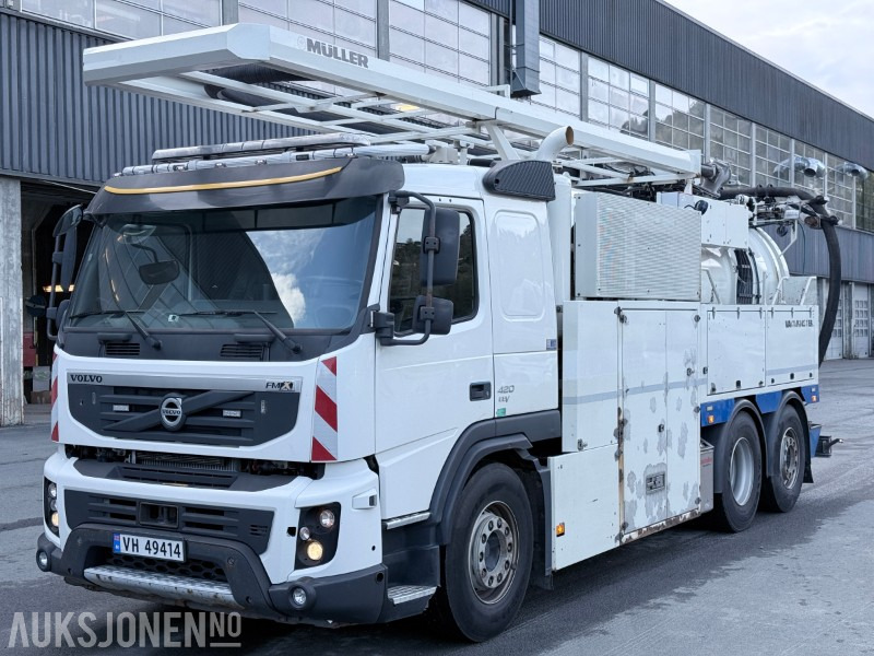2013 Volvo FMX 420 suge/spylebil - 219 000km - Kunnallis-/ Erikoisajoneuvot: kuva 2013 Volvo FMX 420 suge/spylebil - 219 000km - Kunnallis-/ Erikoisajoneuvot 2013 Volvo FMX 420 suge/spylebil - 219 000km - Kunnallis-/ Erikoisajoneuvot: kuva 2013 Volvo FMX 420 suge/spylebil - 219 000km - Kunnallis-/ Erikoisajoneuvot