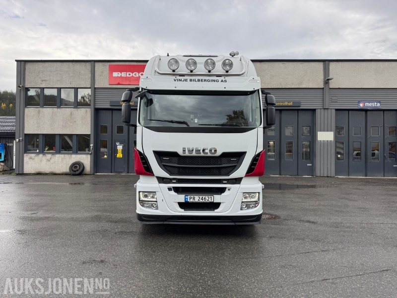 2014 Iveco AC 440 TY/PT - Putebil med Stuer Egghe trafikksikringssystem - Kunnallis-/ Erikoisajoneuvot, Vetopöytäauto: kuva  2014 Iveco AC 440 TY/PT - Putebil med Stuer Egghe trafikksikringssystem - Kunnallis-/ Erikoisajoneuvot, Vetopöytäauto 2014 Iveco AC 440 TY/PT - Putebil med Stuer Egghe trafikksikringssystem - Kunnallis-/ Erikoisajoneuvot, Vetopöytäauto: kuva  2014 Iveco AC 440 TY/PT - Putebil med Stuer Egghe trafikksikringssystem - Kunnallis-/ Erikoisajoneuvot, Vetopöytäauto