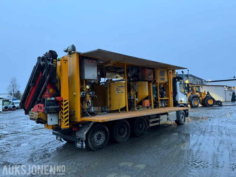 2017 Mercedes-Benz Arocs 3235 8x4, Injeksjonsrigg AMV, EURO 6, påmontert kran - Kunnallis-/ Erikoisajoneuvot: kuva 2017 Mercedes-Benz Arocs 3235 8x4, Injeksjonsrigg AMV, EURO 6, påmontert kran - Kunnallis-/ Erikoisajoneuvot 2017 Mercedes-Benz Arocs 3235 8x4, Injeksjonsrigg AMV, EURO 6, påmontert kran - Kunnallis-/ Erikoisajoneuvot: kuva 2017 Mercedes-Benz Arocs 3235 8x4, Injeksjonsrigg AMV, EURO 6, påmontert kran - Kunnallis-/ Erikoisajoneuvot