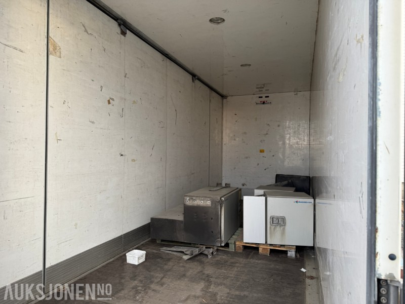 2006 Bussbygg skap med sideåpning - Kuorma-auto: kuva 2006 Bussbygg skap med sideåpning - Kuorma-auto 2006 Bussbygg skap med sideåpning - Kuorma-auto: kuva 2006 Bussbygg skap med sideåpning - Kuorma-auto