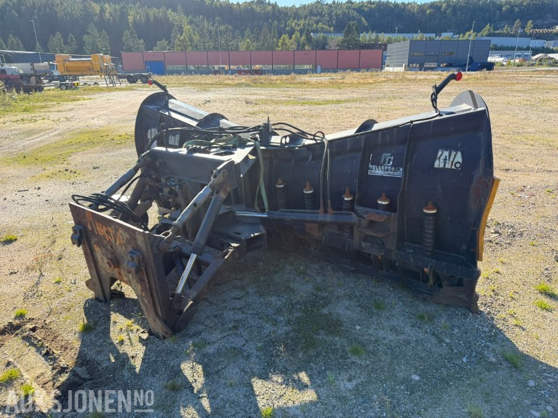 2006 Tellefsdal K70 3400 diagonalplog med paralellogram og hjul - Kuorma-auto: kuva 2006 Tellefsdal K70 3400 diagonalplog med paralellogram og hjul - Kuorma-auto 2006 Tellefsdal K70 3400 diagonalplog med paralellogram og hjul - Kuorma-auto: kuva 2006 Tellefsdal K70 3400 diagonalplog med paralellogram og hjul - Kuorma-auto