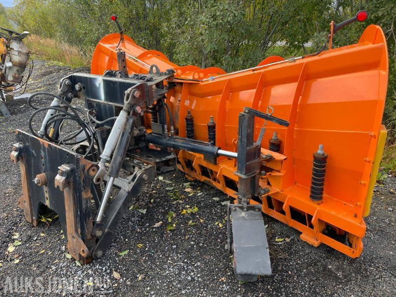 2014 Tellefsdal K-70 P 3400 Plog - Kuorma-auto: kuva 2014 Tellefsdal K-70 P 3400 Plog - Kuorma-auto 2014 Tellefsdal K-70 P 3400 Plog - Kuorma-auto: kuva 2014 Tellefsdal K-70 P 3400 Plog - Kuorma-auto