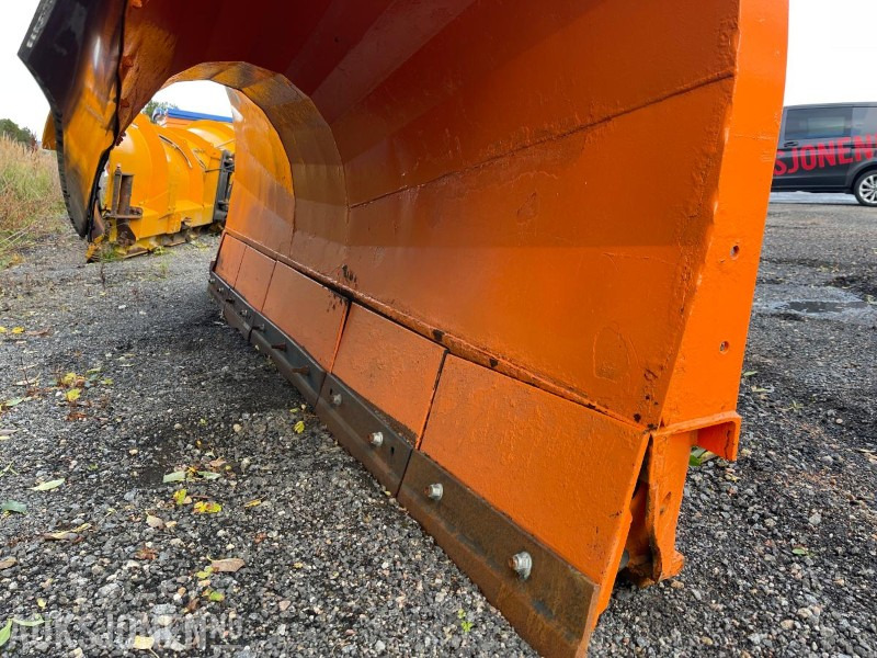 2014 Tellefsdal K-70 P 3400 Plog - Kuorma-auto: kuva 2014 Tellefsdal K-70 P 3400 Plog - Kuorma-auto 2014 Tellefsdal K-70 P 3400 Plog - Kuorma-auto: kuva 2014 Tellefsdal K-70 P 3400 Plog - Kuorma-auto