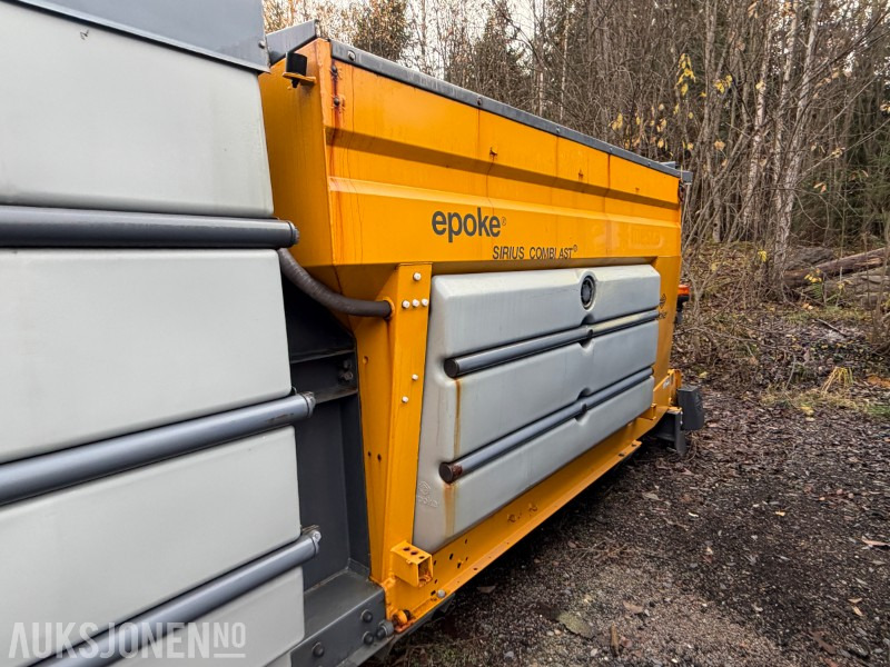 2019 Epoke SH 4900 5m3 Small 8600L Kombispreder på krokramme - Kuorma-auto: kuva 2019 Epoke SH 4900 5m3 Small 8600L Kombispreder på krokramme - Kuorma-auto 2019 Epoke SH 4900 5m3 Small 8600L Kombispreder på krokramme - Kuorma-auto: kuva 2019 Epoke SH 4900 5m3 Small 8600L Kombispreder på krokramme - Kuorma-auto
