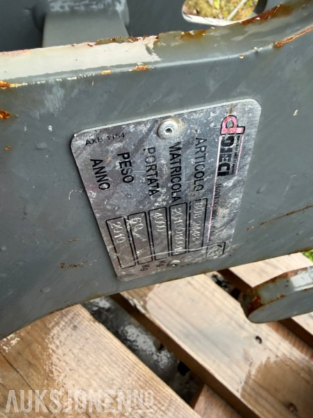 2010 Dieci BUB 2448 lastekrok 4 tonn - Lisälaitteet - Rakennuskoneet: kuva 2010 Dieci BUB 2448 lastekrok 4 tonn - Lisälaitteet - Rakennuskoneet 2010 Dieci BUB 2448 lastekrok 4 tonn - Lisälaitteet - Rakennuskoneet: kuva 2010 Dieci BUB 2448 lastekrok 4 tonn - Lisälaitteet - Rakennuskoneet