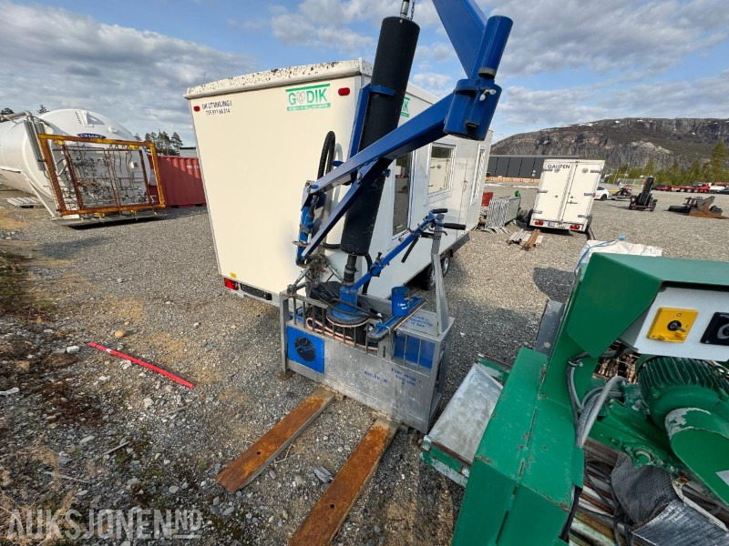 2014 Al-Vac 1600 Flex hydraulic vakuumløfter - Lisälaitteet - Rakennuskoneet: kuva 2014 Al-Vac 1600 Flex hydraulic vakuumløfter - Lisälaitteet - Rakennuskoneet 2014 Al-Vac 1600 Flex hydraulic vakuumløfter - Lisälaitteet - Rakennuskoneet: kuva 2014 Al-Vac 1600 Flex hydraulic vakuumløfter - Lisälaitteet - Rakennuskoneet