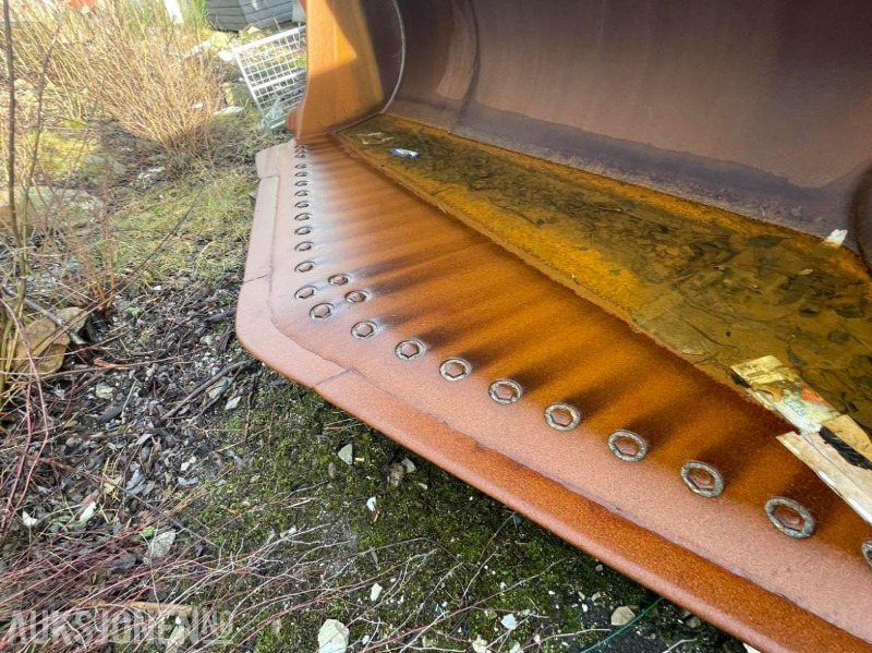 2018 Gjerstad hyd. sidetippskuff - 6100 l. - 9060 kg. - Hardox - Cat 986K - Lisälaitteet - Rakennuskoneet: kuva 2018 Gjerstad hyd. sidetippskuff - 6100 l. - 9060 kg. - Hardox - Cat 986K - Lisälaitteet - Rakennuskoneet 2018 Gjerstad hyd. sidetippskuff - 6100 l. - 9060 kg. - Hardox - Cat 986K - Lisälaitteet - Rakennuskoneet: kuva 2018 Gjerstad hyd. sidetippskuff - 6100 l. - 9060 kg. - Hardox - Cat 986K - Lisälaitteet - Rakennuskoneet