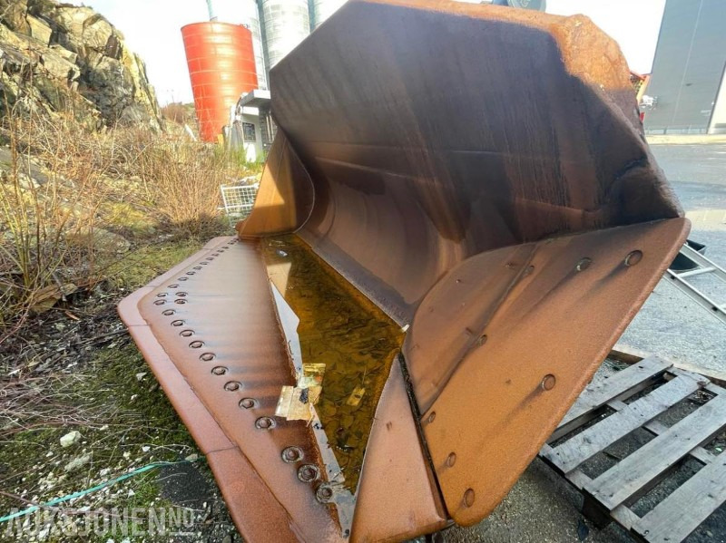 2018 Gjerstad hyd. sidetippskuff - 6100 l. - 9060 kg. - Hardox - Cat 986K - Lisälaitteet - Rakennuskoneet: kuva 2018 Gjerstad hyd. sidetippskuff - 6100 l. - 9060 kg. - Hardox - Cat 986K - Lisälaitteet - Rakennuskoneet 2018 Gjerstad hyd. sidetippskuff - 6100 l. - 9060 kg. - Hardox - Cat 986K - Lisälaitteet - Rakennuskoneet: kuva 2018 Gjerstad hyd. sidetippskuff - 6100 l. - 9060 kg. - Hardox - Cat 986K - Lisälaitteet - Rakennuskoneet