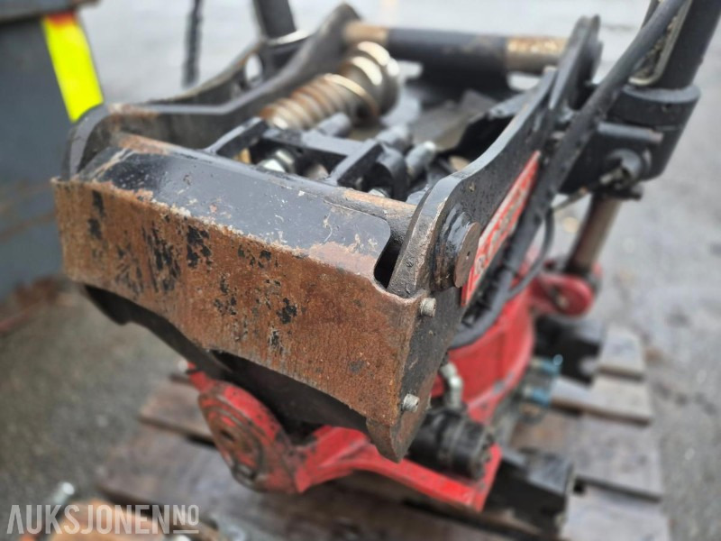 2018 Rototilt R8 Tiltrotator, REPOBJEKT - Lisälaitteet - Rakennuskoneet: kuva 2018 Rototilt R8 Tiltrotator, REPOBJEKT - Lisälaitteet - Rakennuskoneet 2018 Rototilt R8 Tiltrotator, REPOBJEKT - Lisälaitteet - Rakennuskoneet: kuva 2018 Rototilt R8 Tiltrotator, REPOBJEKT - Lisälaitteet - Rakennuskoneet