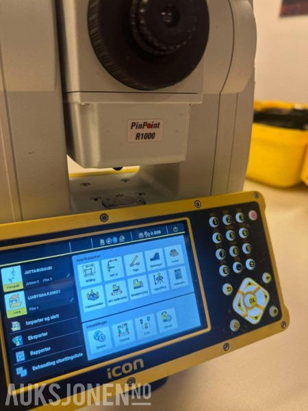 2022 LEICA ICR80 TOTALSTASJON - Med CC80 målebok, stang og stativ - Lisälaitteet - Rakennuskoneet: kuva 2022 LEICA ICR80 TOTALSTASJON - Med CC80 målebok, stang og stativ - Lisälaitteet - Rakennuskoneet 2022 LEICA ICR80 TOTALSTASJON - Med CC80 målebok, stang og stativ - Lisälaitteet - Rakennuskoneet: kuva 2022 LEICA ICR80 TOTALSTASJON - Med CC80 målebok, stang og stativ - Lisälaitteet - Rakennuskoneet