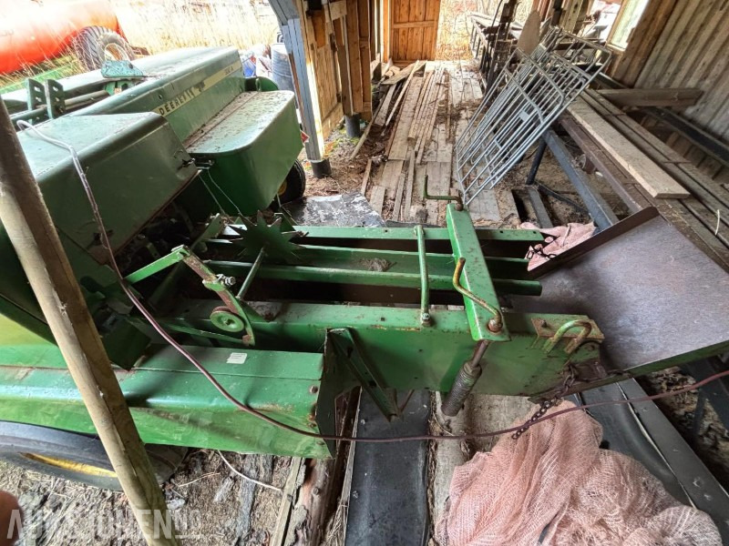 1900 John deere 332A firkantpresse - Maatalouskoneet: kuva 1900 John deere 332A firkantpresse - Maatalouskoneet 1900 John deere 332A firkantpresse - Maatalouskoneet: kuva 1900 John deere 332A firkantpresse - Maatalouskoneet
