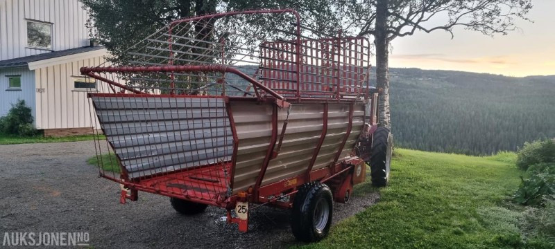 1987 Strautmann LBT19 - Maatalouskoneet: kuva 1987 Strautmann LBT19 - Maatalouskoneet 1987 Strautmann LBT19 - Maatalouskoneet: kuva 1987 Strautmann LBT19 - Maatalouskoneet