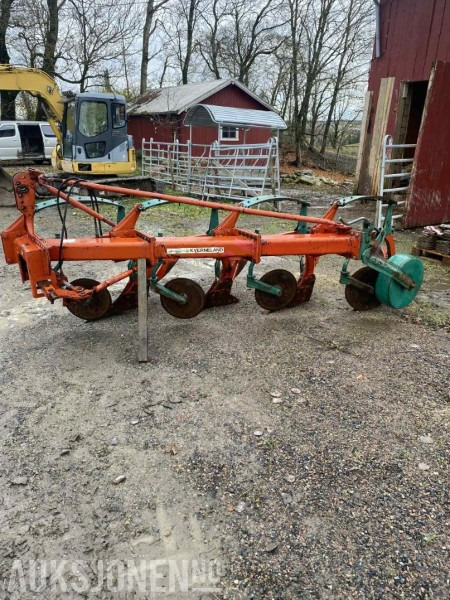 1990 KVERNELAND Modell A - Maatalouskoneet: kuva  1990 KVERNELAND Modell A - Maatalouskoneet 1990 KVERNELAND Modell A - Maatalouskoneet: kuva  1990 KVERNELAND Modell A - Maatalouskoneet