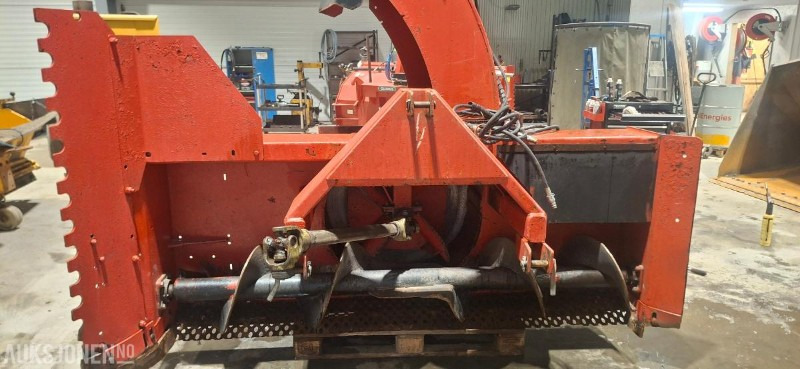 2007 Tokvam 255THS big 2 trinns snøfres - Maatalouskoneet: kuva  2007 Tokvam 255THS big 2 trinns snøfres - Maatalouskoneet 2007 Tokvam 255THS big 2 trinns snøfres - Maatalouskoneet: kuva  2007 Tokvam 255THS big 2 trinns snøfres - Maatalouskoneet