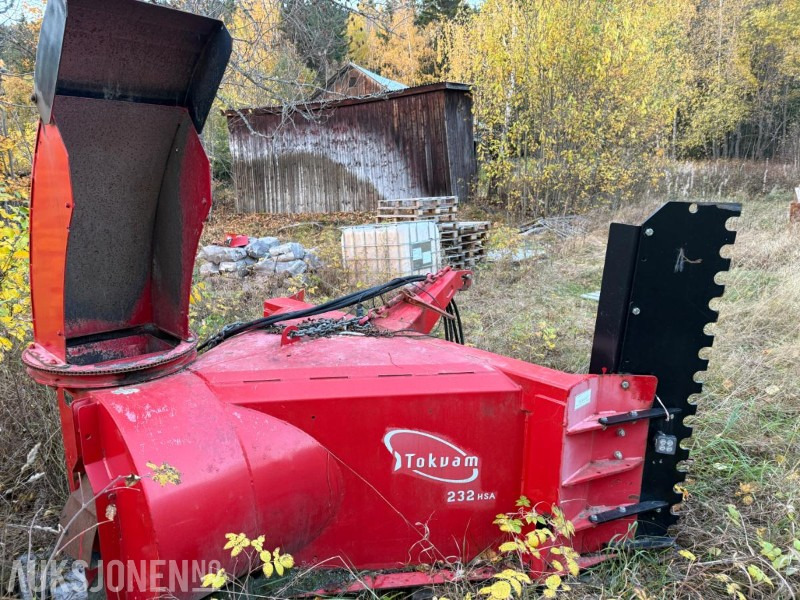 2008 Tokvam snøfreser 232HS - Maatalouskoneet: kuva 2008 Tokvam snøfreser 232HS - Maatalouskoneet 2008 Tokvam snøfreser 232HS - Maatalouskoneet: kuva 2008 Tokvam snøfreser 232HS - Maatalouskoneet