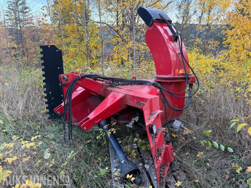 2008 Tokvam snøfreser 232HS - Maatalouskoneet: kuva 2008 Tokvam snøfreser 232HS - Maatalouskoneet 2008 Tokvam snøfreser 232HS - Maatalouskoneet: kuva 2008 Tokvam snøfreser 232HS - Maatalouskoneet