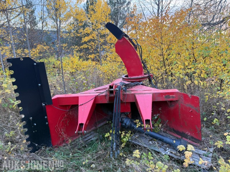 2008 Tokvam snøfreser 232HS - Maatalouskoneet: kuva 2008 Tokvam snøfreser 232HS - Maatalouskoneet 2008 Tokvam snøfreser 232HS - Maatalouskoneet: kuva 2008 Tokvam snøfreser 232HS - Maatalouskoneet